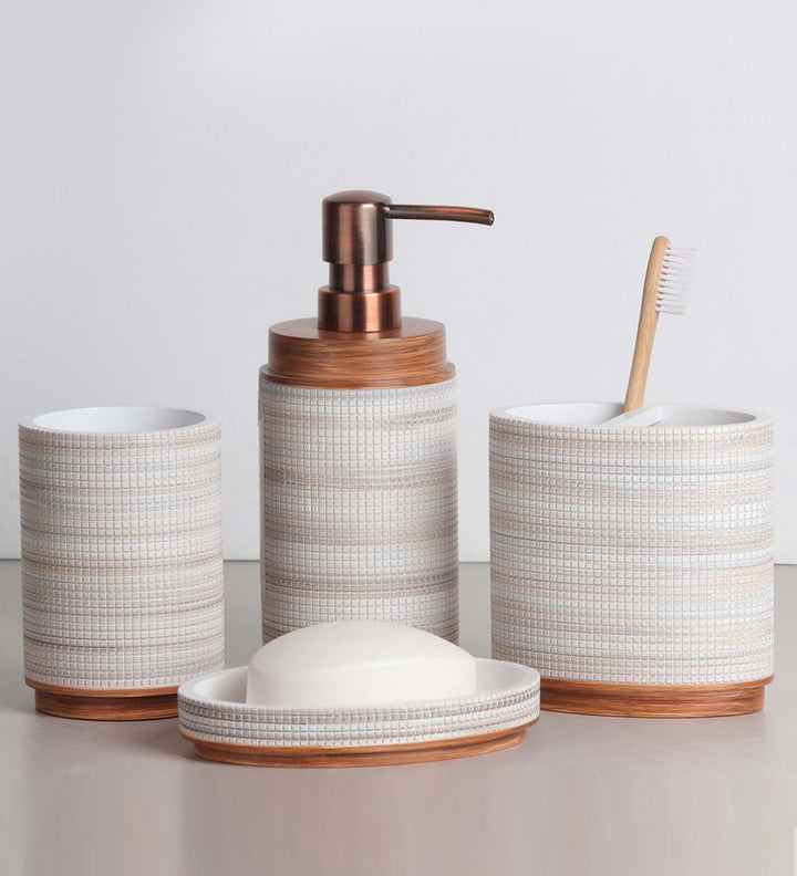 Alvina Polyresin Bath Set Wood