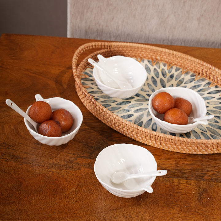 Leaf Dessert Bowls with Spoons