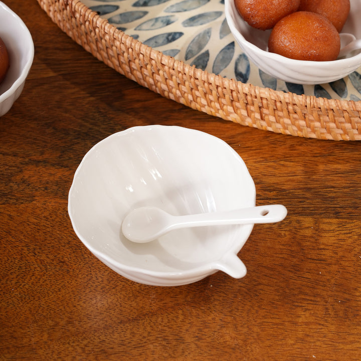 Leaf Dessert Bowls with Spoons