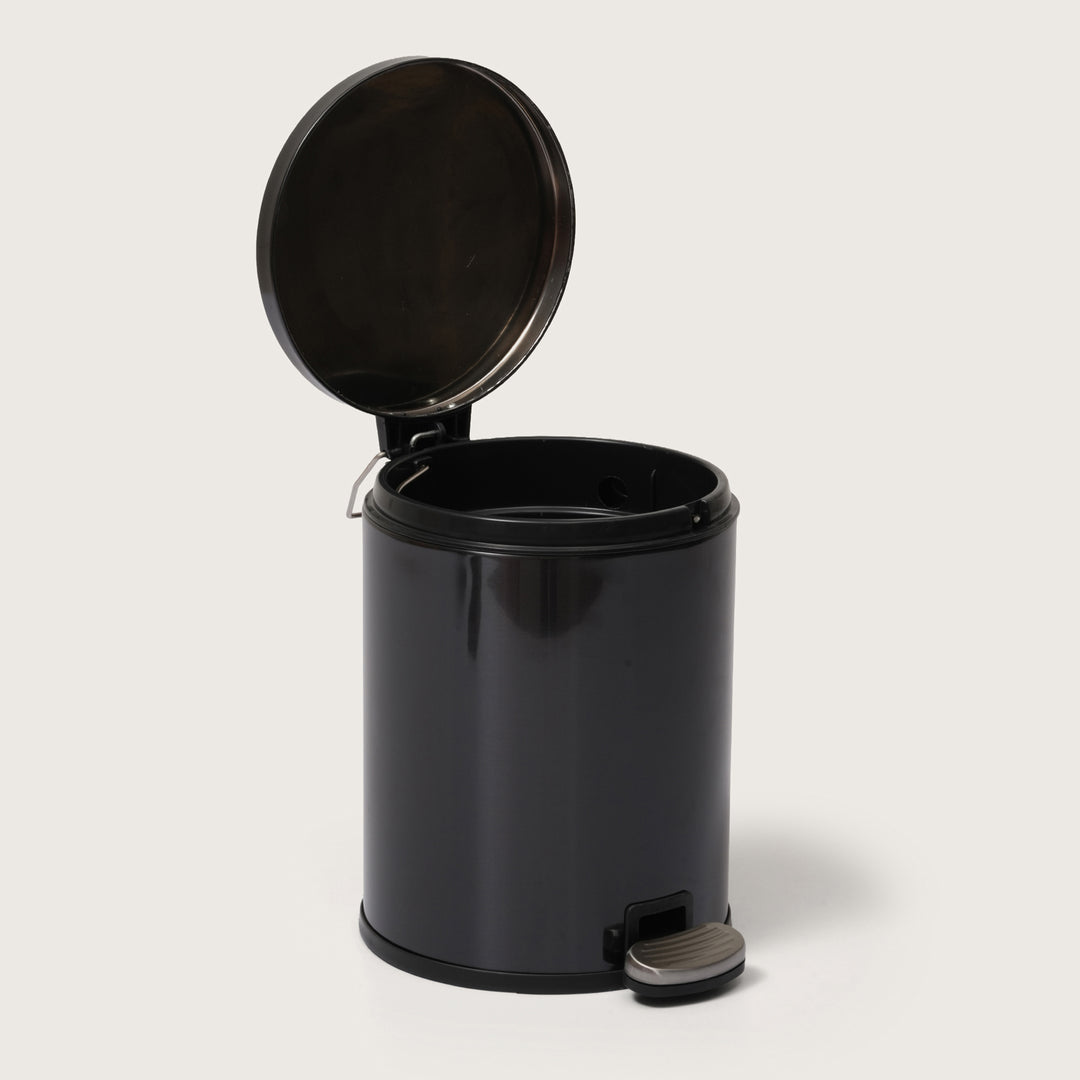European Black Stainless Steel Pedal Dustbin - Round Step Trash Can