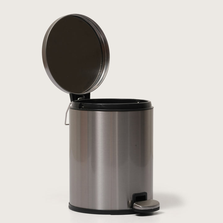 European Silver Stainless Steel Pedal Dustbin - Round Step Trash Can