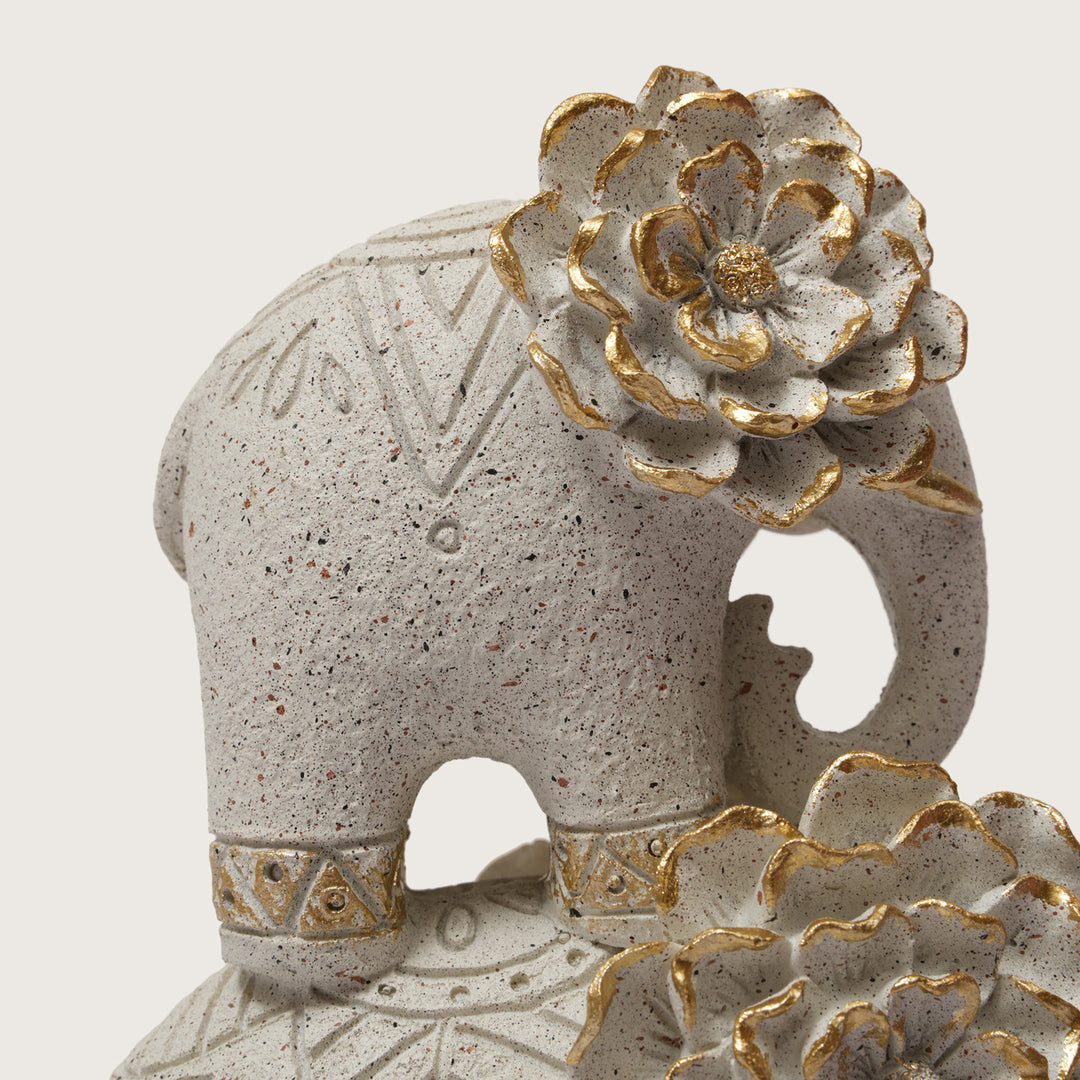 Bohemian Style Triple Elephant Sculpture