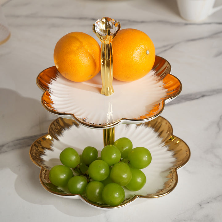 Gold Scalloped Cake & Dessert Stand