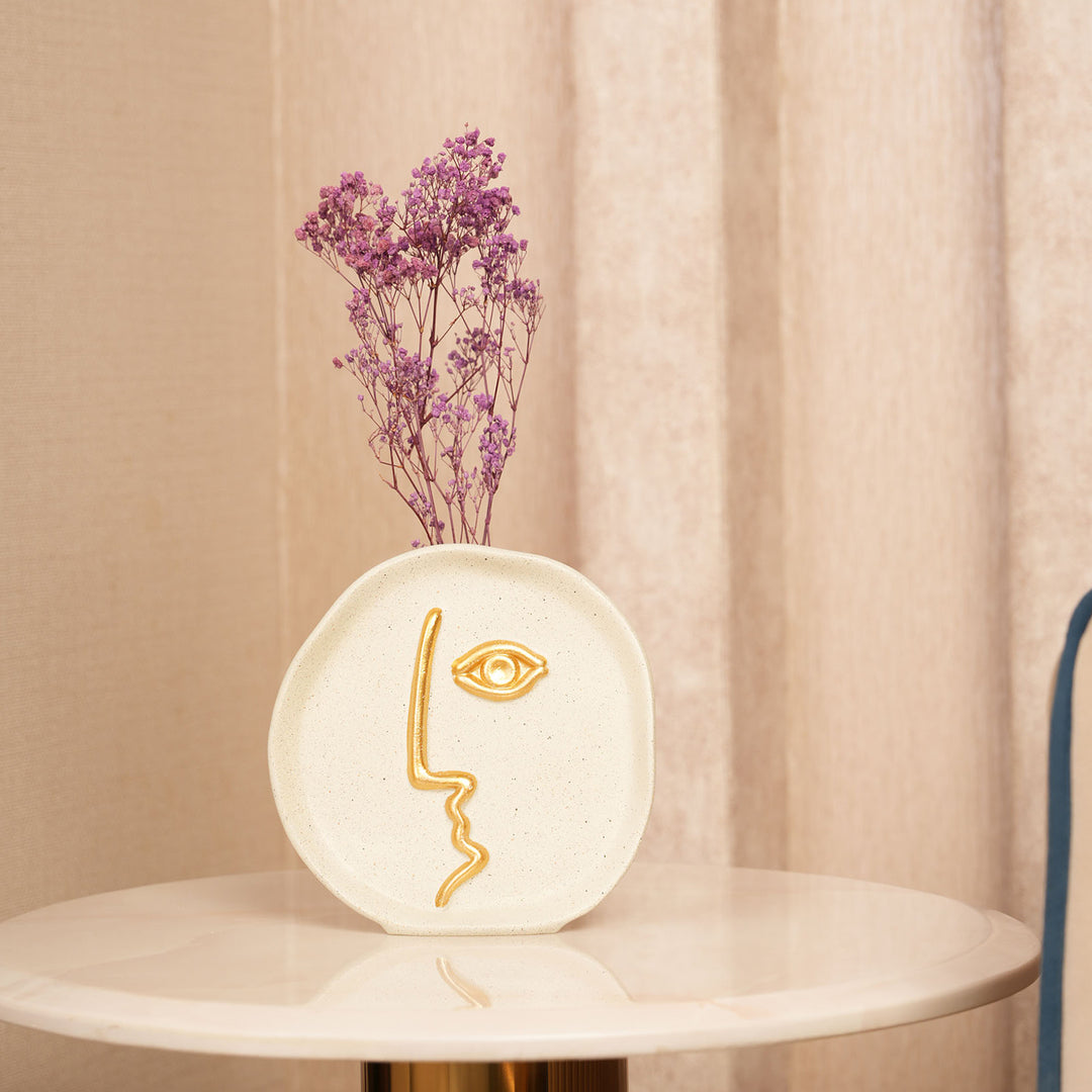 Modern Minimalist Faceline Showpiece & Vase