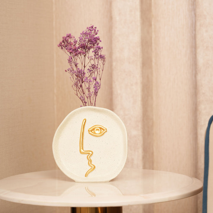 Modern Minimalist Faceline Showpiece & Vase