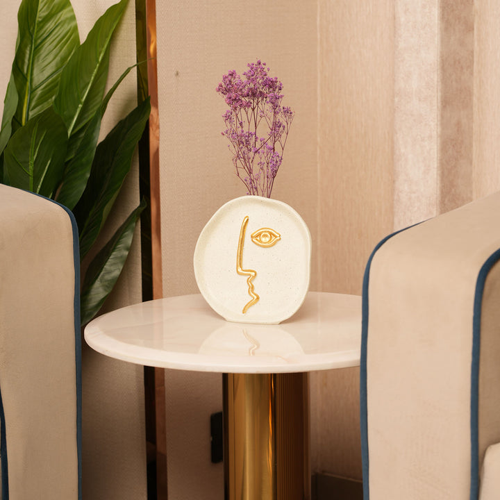 Modern Minimalist Faceline Showpiece & Vase