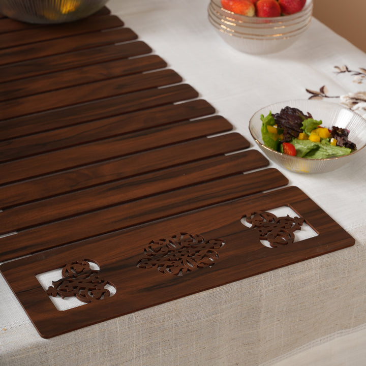 Artisan Slat Table Runner with Laser-Cut Medallions 14*36 Inch Oak & Dark Brown