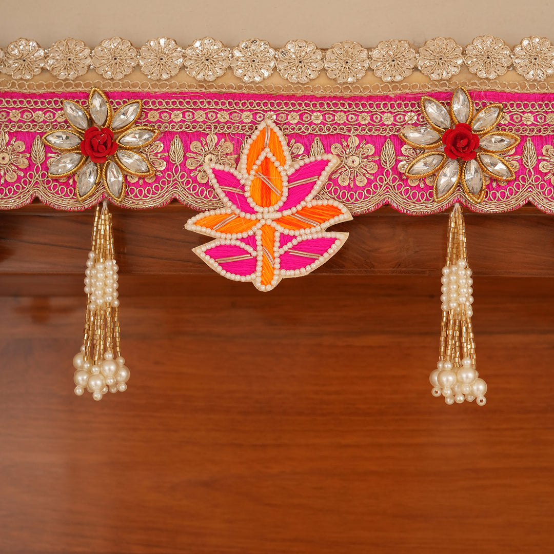 Lotus Embroidered Fabric Bandhanwar Toran for Diwali Decoration