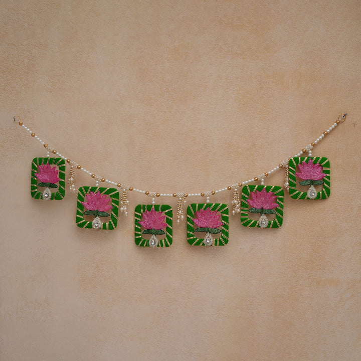 Pink Elegant Pearl & Lotus Bandhanwar for Diwali Decoration.