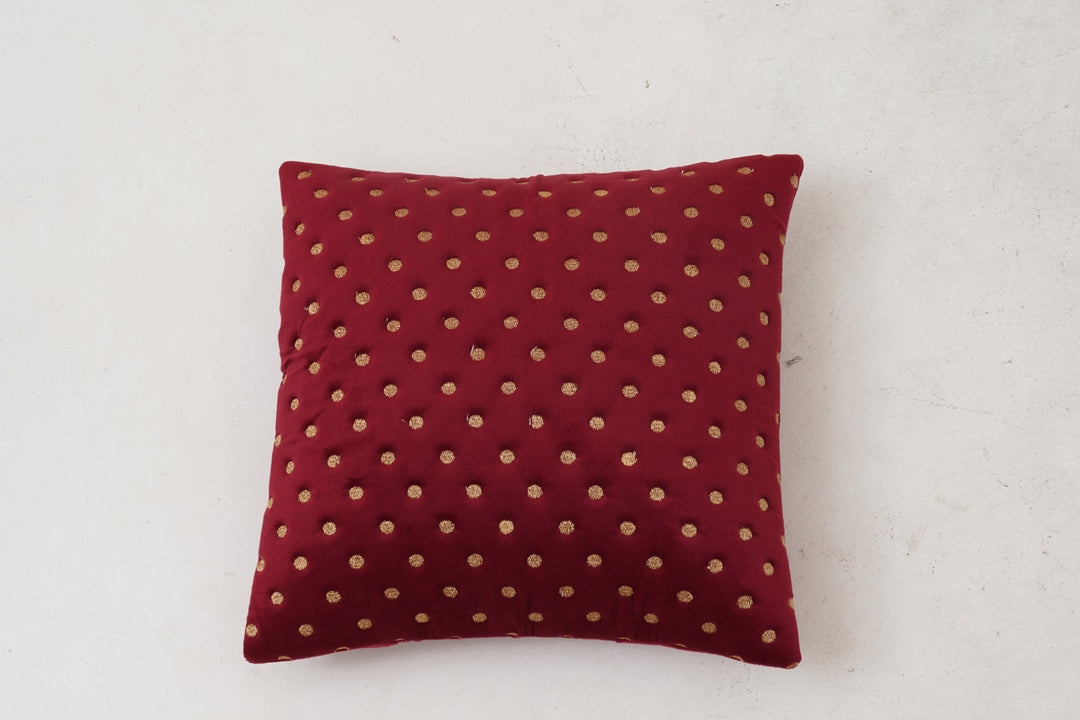 Quilted Dots Velvet Cushion Cover (Maroon)