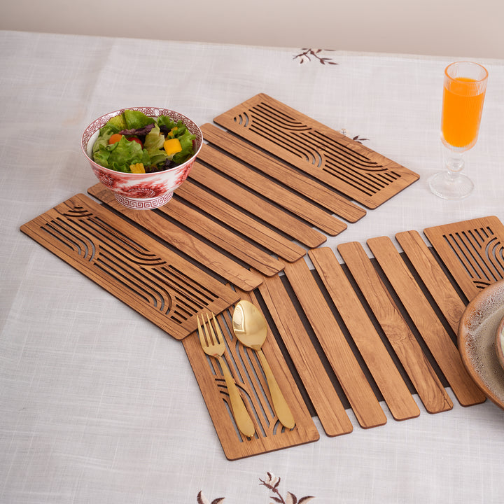 Ornate Medallion Oak-Tone Slatted Placemat 12*18 Inch - Set of 2