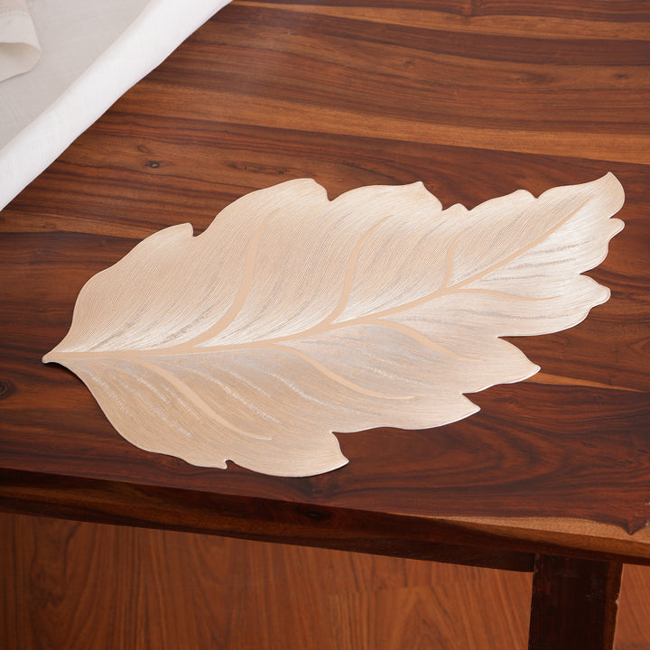 Decorative Textured Leaf Placemat Set of 6