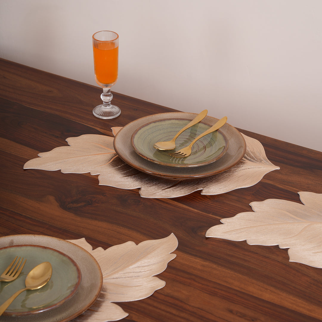 Decorative Textured Leaf Placemat Set of 6