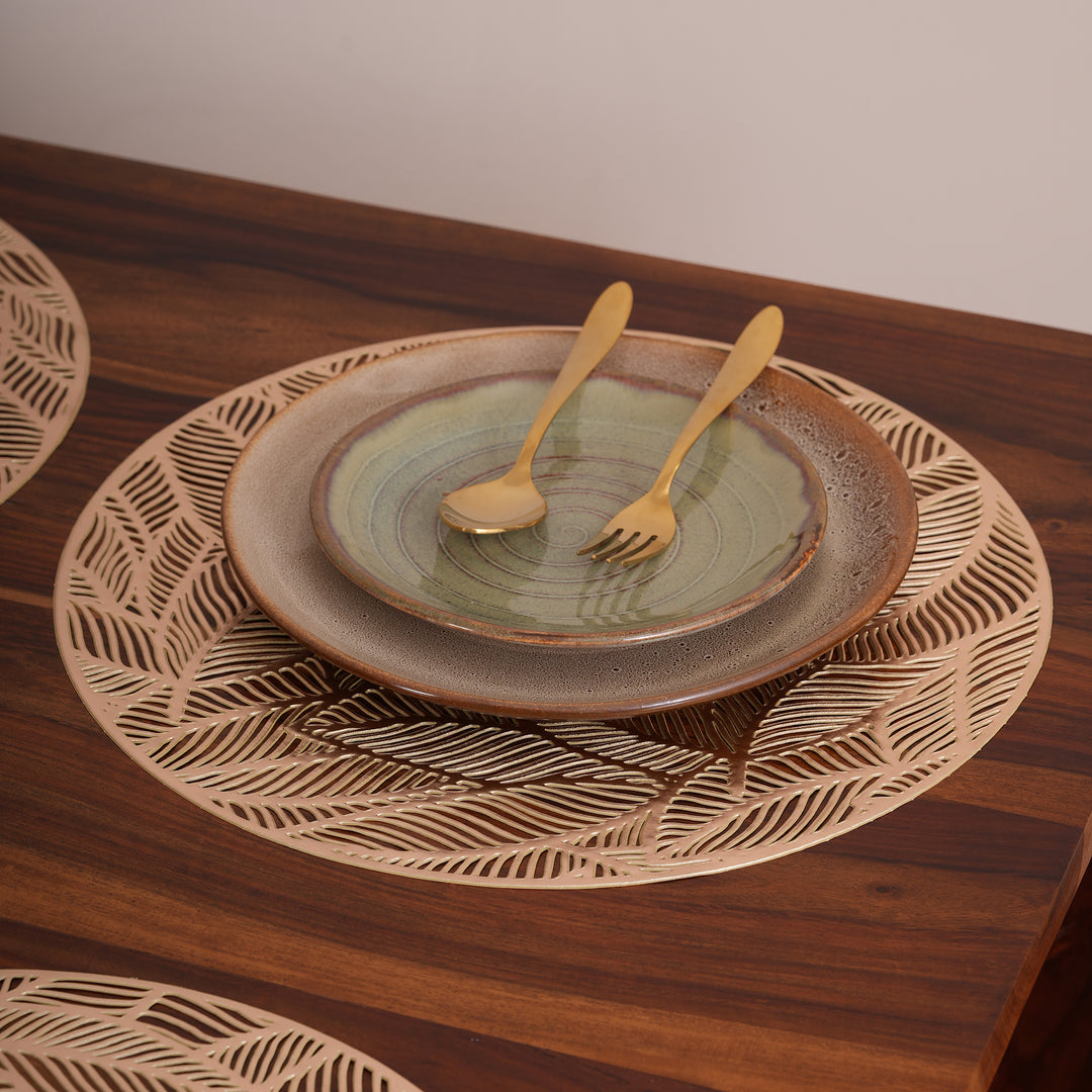 Decorative Leaf Foliage Design Placemat Set of 6