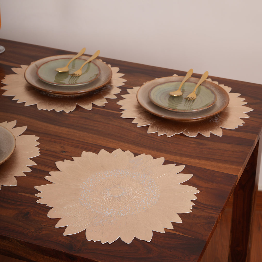 Decorative Sunflower Design Placemat Set of 6