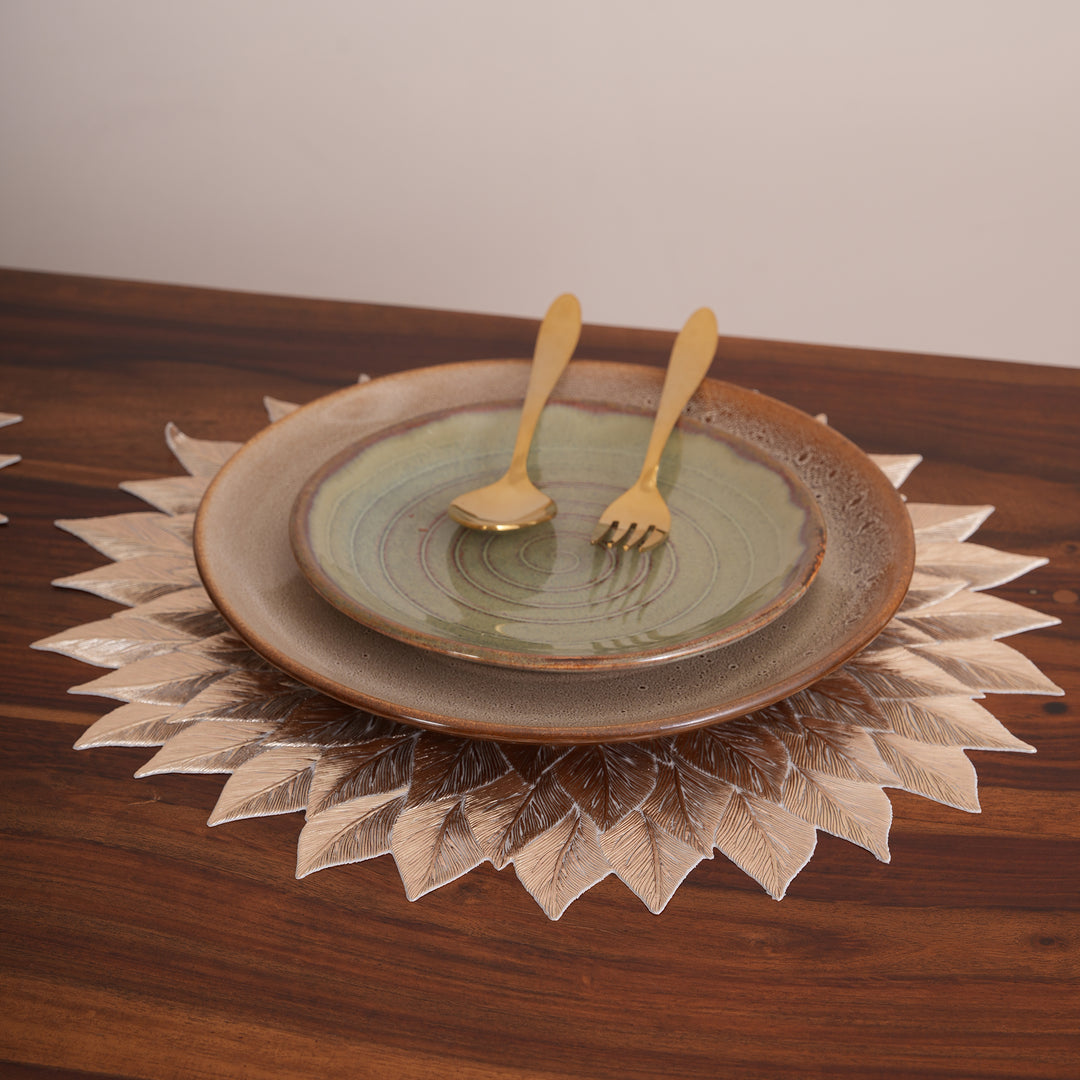 Decorative Multi-Leaf Design Placemat Set of 6