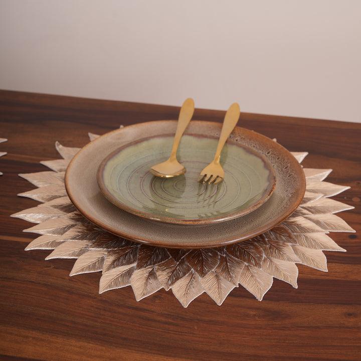 Decorative Multi-Leaf Design Placemat Set of 6