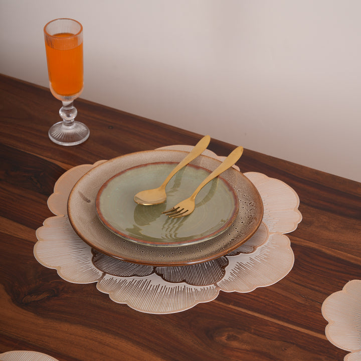 Decorative Camellia Design Placemat Set of 6