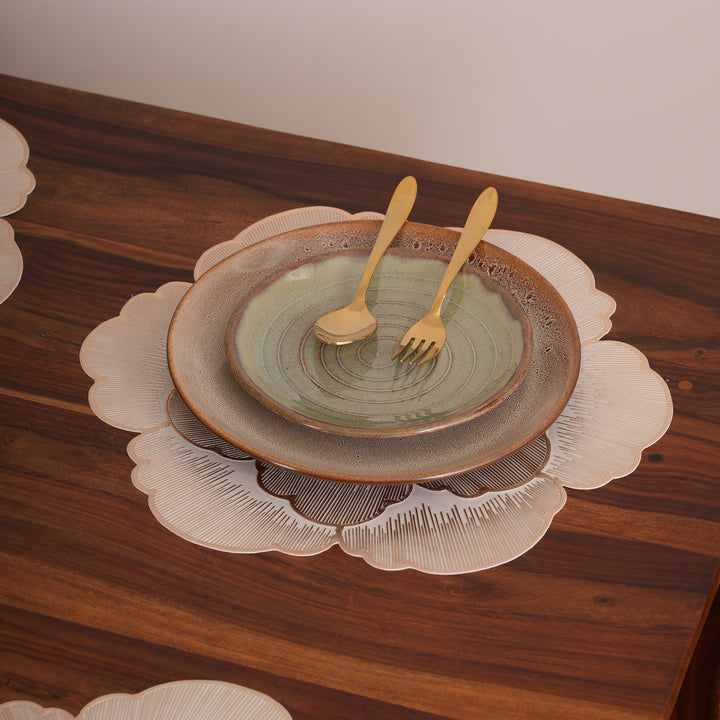 Decorative Camellia Design Placemat Set of 6