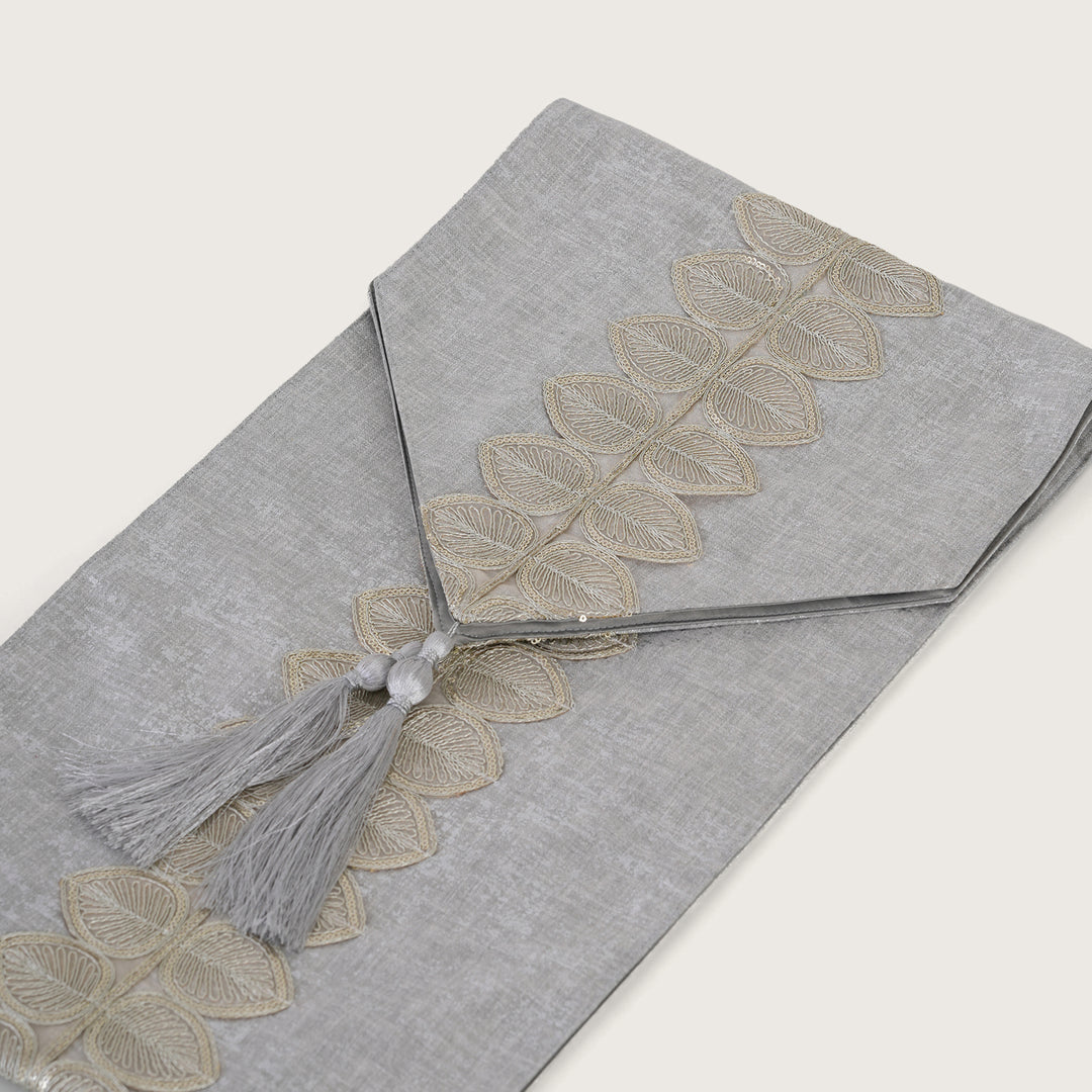 Botanical Vine Tapered Table Runner