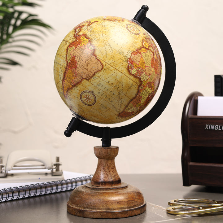 Wanderlust Globe Beige | Wooden Base