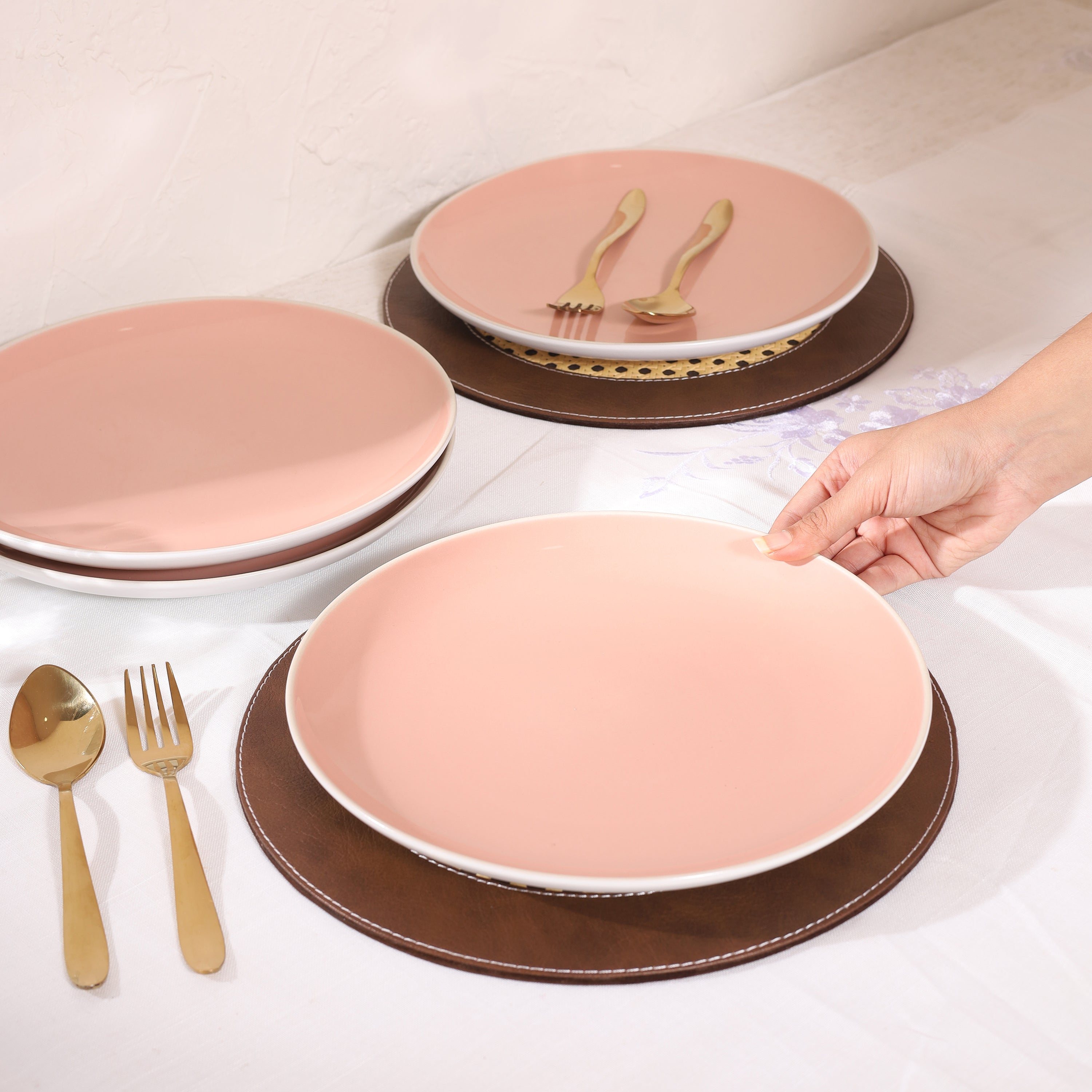 Cottage Dinner Plate Pink Set of 2 HOME 360