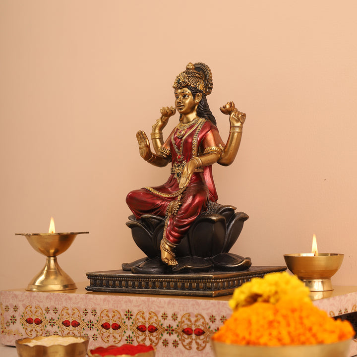 Goddess Lakshmi Ji Idol