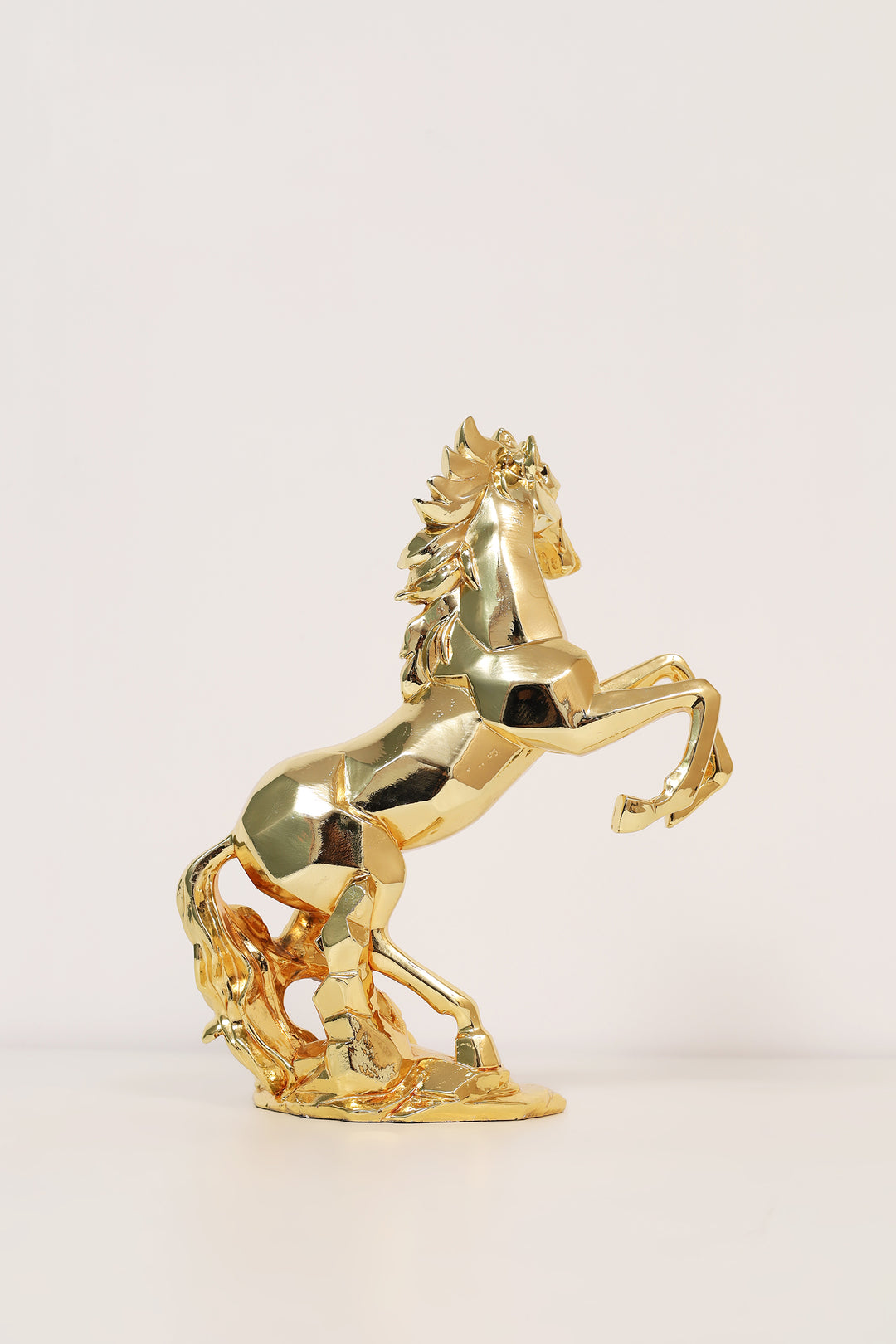 Majestic Jumping Horse Gold