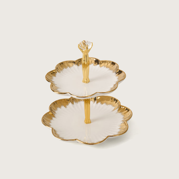 Gold Scalloped Cake & Dessert Stand