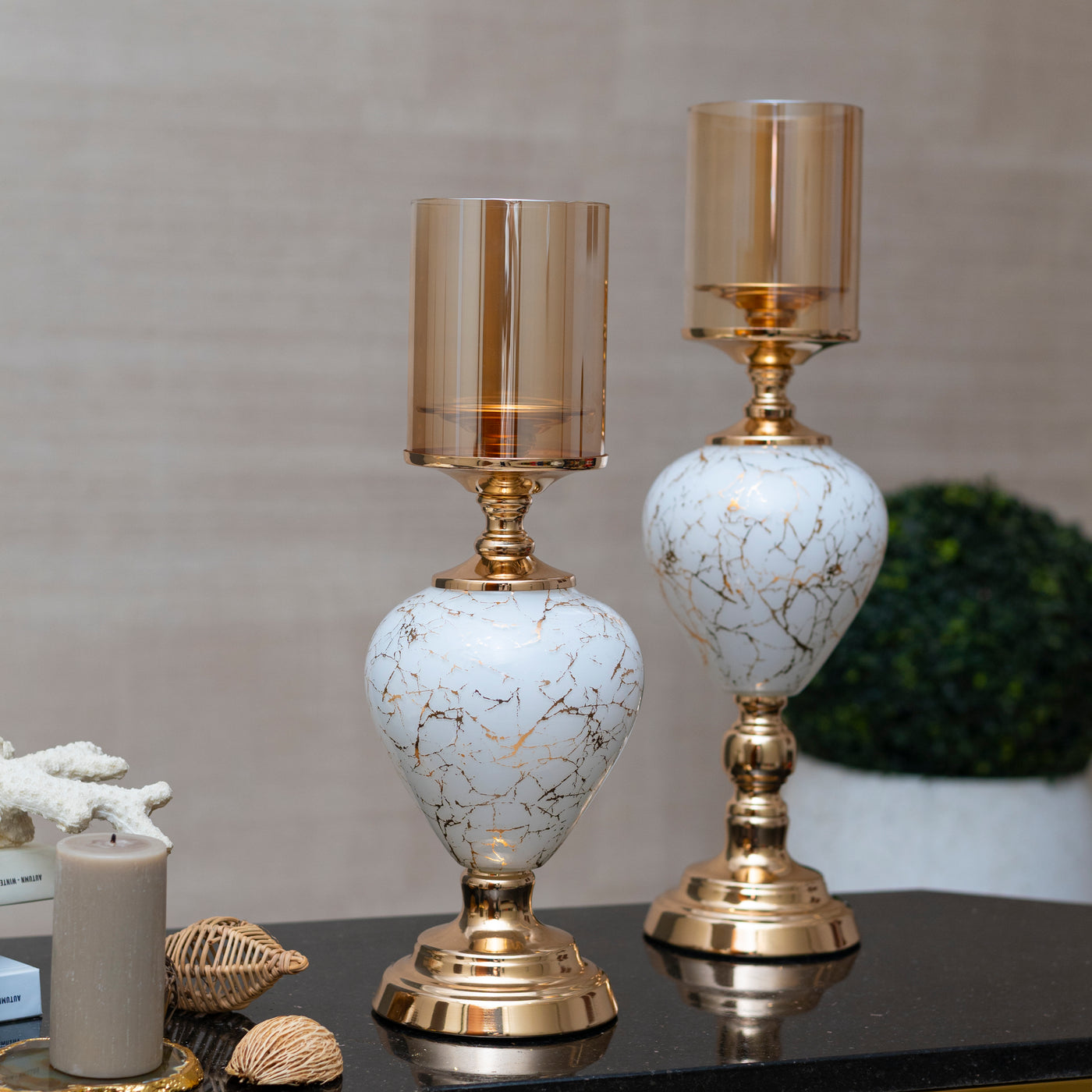 Decorative candle stands by Home 360
