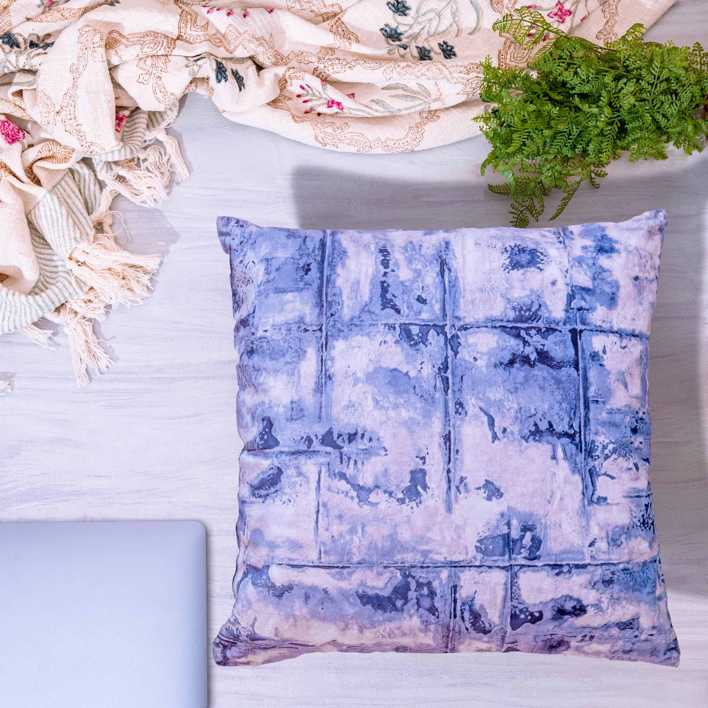 Purple patterned cushion cover by Home 360