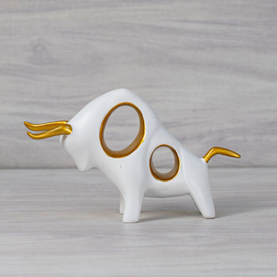 White bull decorative piece by Home 360