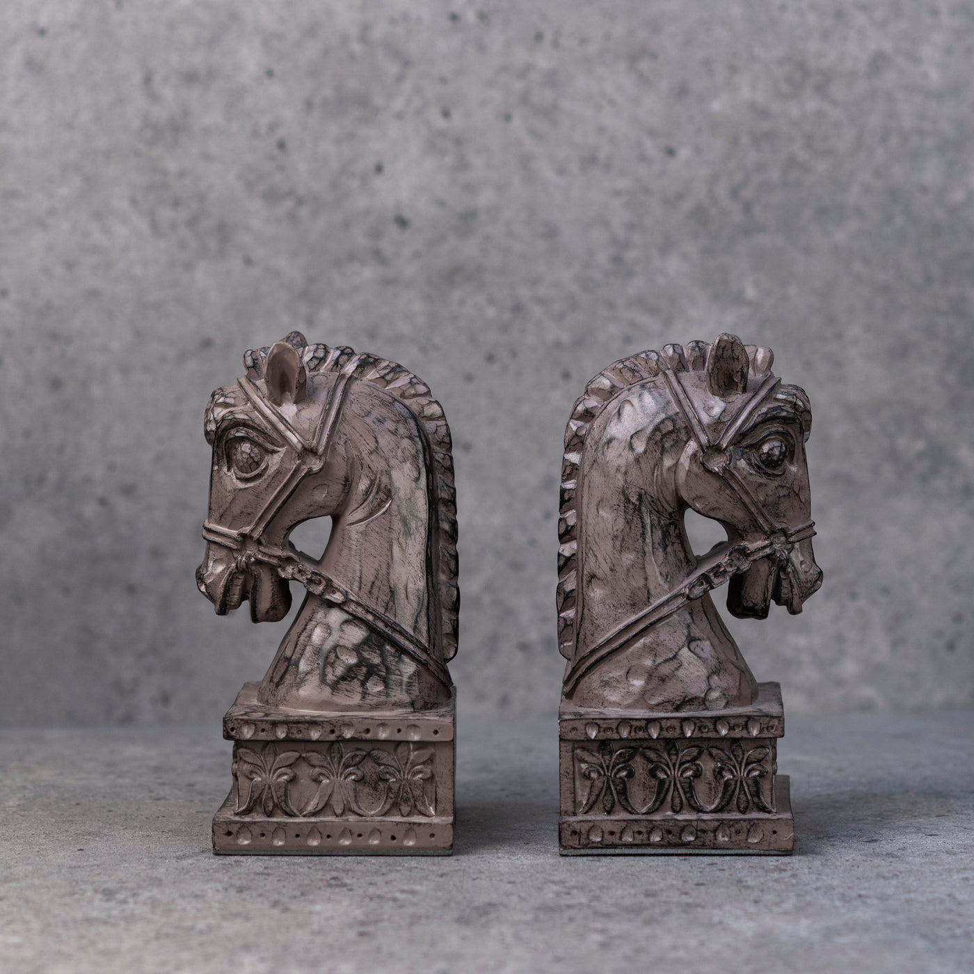Decorative bookends by Home 360