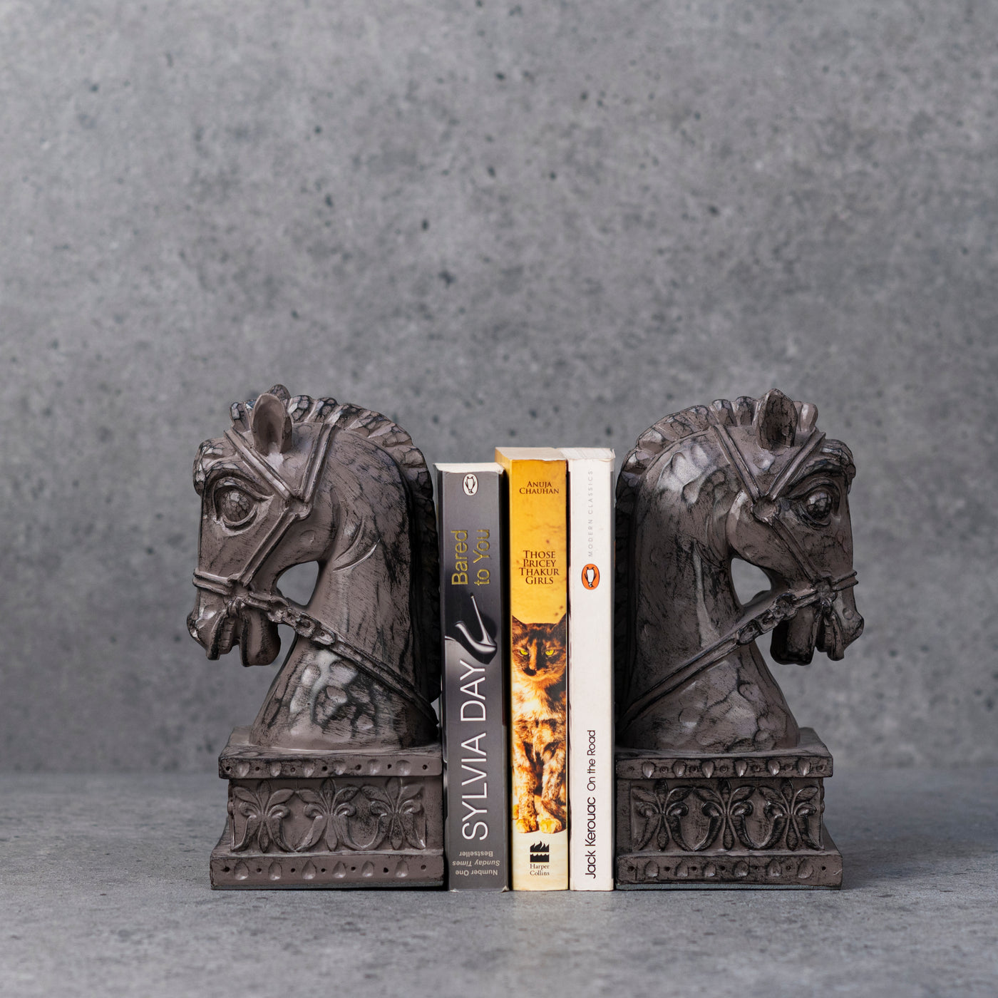 Horse bookends by Home 360