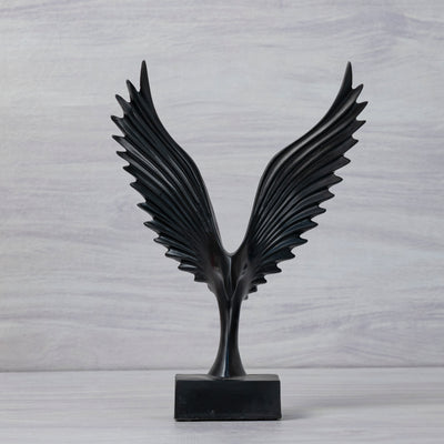 Affordable decorative statue by Home 360