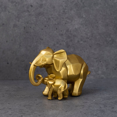 Elephant with calf center piece by Home 360