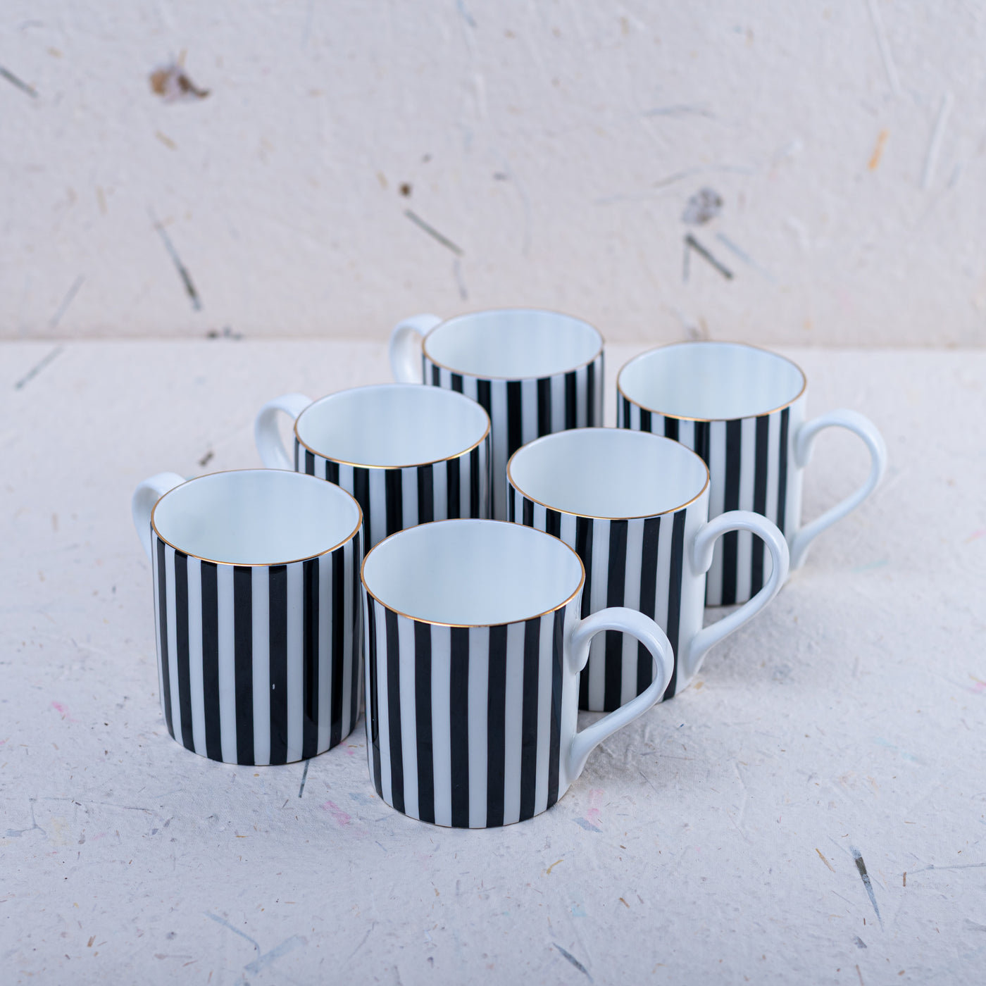 White and black coffee mugs by Home 360