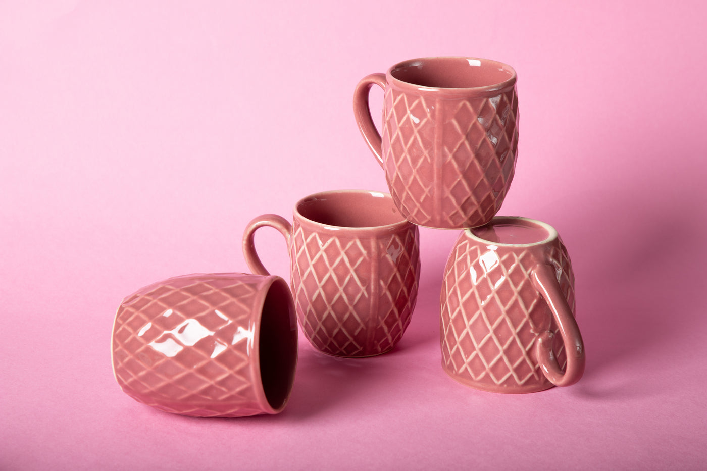 Fuchsia Diamond Mugs (Set of 4)