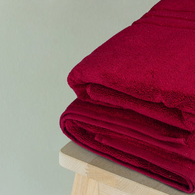 Luxe Fibrosoft Towels (Ruby Red)